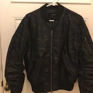 Pacsun Camo jacket small unisex never worn